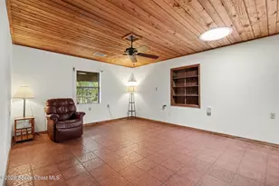 1601 Norman Dr, Melbourne, FL 32901 - Photo 8