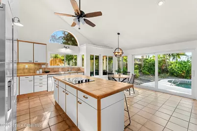 407 Rio Palma S, Indialantic, FL 32903 - Photo 12