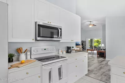 1281 Indian Oaks Drive, Melbourne, FL 32901 - Photo 12