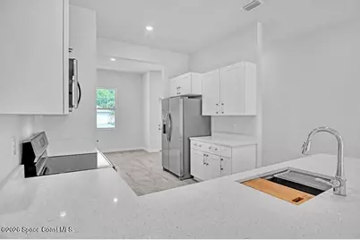 480 Scanlon Road, Palm Bay, FL 32908 - Photo 10