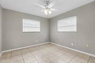2419 Lakeview Dr, Melbourne, FL 32935 - Photo 20