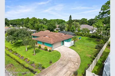561 Sterling Street NE, Palm Bay, FL 32907 - Photo 2