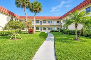 99 Spring Lake Dr, Vero Beach, FL 32962 - Photo 4