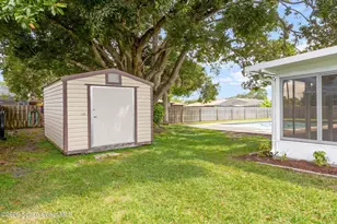 2614 Forest Dr, Melbourne, FL 32901 - Photo 22