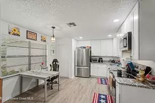 842 Glendale Ave NW, Palm Bay, FL 32907 - Photo 4