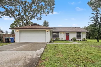 842 Glendale Avenue NW, Palm Bay, FL 32907 - Photo 2