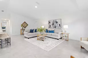 2542 SE Hester Ave SE, Palm Bay, FL 32909 - Photo 2