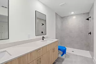 2542 SE Hester Ave SE, Palm Bay, FL 32909 - Photo 22