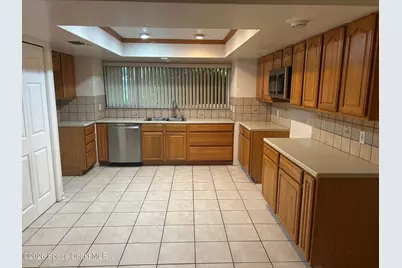 2404 Scenic Drive, Melbourne, FL 32901 - Photo 6