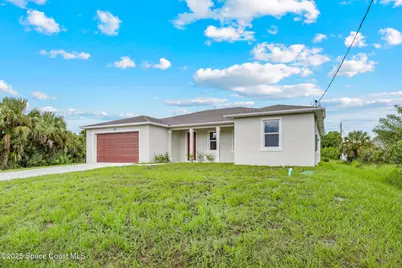 731 Banyan Street SW, Palm Bay, FL 32908 - Photo 36