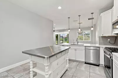 7625 Wyndham Drive, Melbourne, FL 32940 - Photo 6