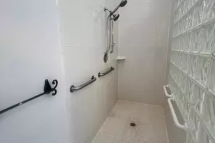 866 Oakwood Dr, Melbourne, FL 32940 - Photo 22