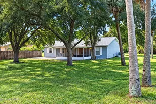 2520 Heritage Dr, Titusville, FL 32780 - Photo 10