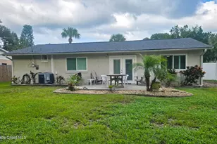 2706 Kumquat Dr, Edgewater, FL 32141 - Photo 2