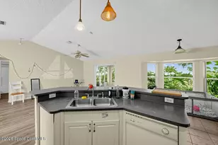 857 Sarasota Dr SE, Palm Bay, FL 32909 - Photo 18