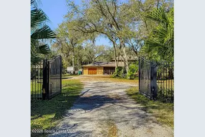 2316 Tomoka Farms Road, Port Orange, FL 32128 - Photo 2