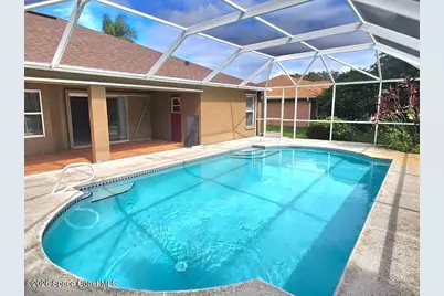 911 Wood Creek Drive, Melbourne, FL 32901 - Photo 2