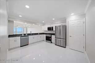 1405 Jimmy Buffett Memorial Hwy, Satellite Beach, FL 32937 - Photo 6