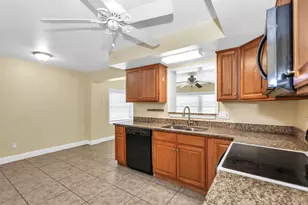 558 Oxford Ave, Melbourne, FL 32935 - Photo 20