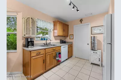 1658 Seahouse Street, Sebastian, FL 32958 - Photo 20