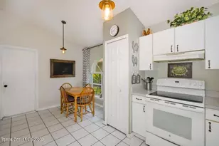 3011 St James Ln, Melbourne, FL 32935 - Photo 8