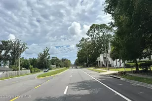 11816 Lem Turner Rd, Jacksonville, FL 32218 - Photo 4