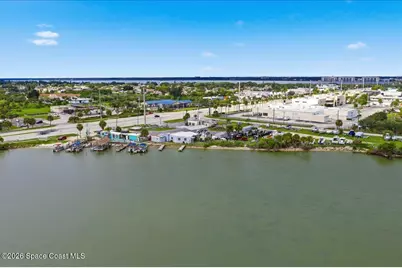 1872 E Merritt Island Causeway, Merritt Island, FL 32952 - Photo 12