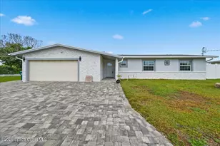415 Island Dr, Merritt Island, FL 32952 - Photo 2