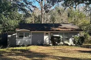 2313 Lois Ln, Tallahassee, FL 32301 - Photo 2