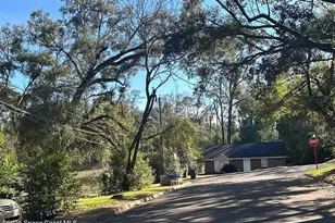 2313 Lois Ln, Tallahassee, FL 32301 - Photo 4