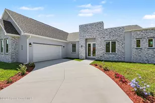 1978 Garbett Ave SW, Palm Bay, FL 32908 - Photo 2