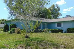 10611 Mira Vista Dr, Port Richey, FL 34668 - Photo 2