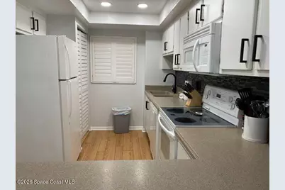7520 Ridgewood Avenue #203, Cape Canaveral, FL 32920 - Photo 10