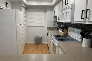 7520 Ridgewood Ave, Cape Canaveral, FL 32920 - Photo 10