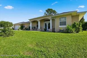 2975 SE Grant Ave SE, Palm Bay, FL 32909 - Photo 2