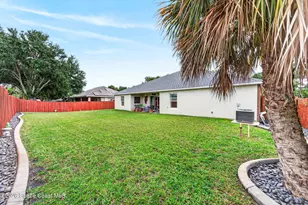 143 Palm Cir, Melbourne, FL 32940 - Photo 14