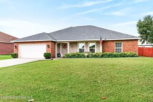143 Palm Cir, Melbourne, FL 32940 - Photo 18