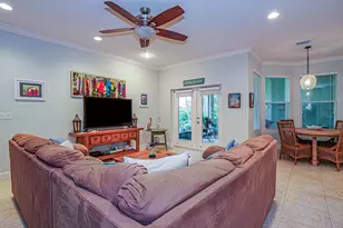6400 Montserrat Dr, Vero Beach, FL 32967 - Photo 12