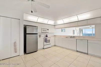 1405 Jimmy Buffett Mem Highway #203, Satellite Beach, FL 32937 - Photo 8