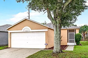 2235 Whisper Wind Cir, Melbourne, FL 32935 - Photo 2