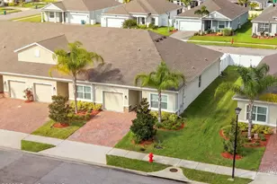 2810 Ben Hogan Ct, West Melbourne, FL 32904 - Photo 2