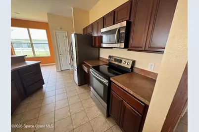 190 Wading Bird Circle SW, Palm Bay, FL 32908 - Photo 6