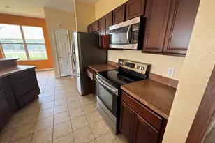 190 Wading Bird Cir SW, Palm Bay, FL 32908 - Photo 6