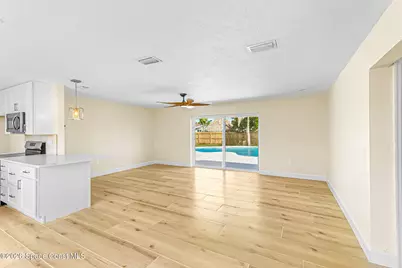215 NE 2nd Street, Satellite Beach, FL 32937 - Photo 6