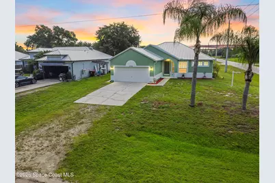8316 106th Avenue, Vero Beach, FL 32967 - Photo 1