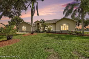 345 Lake View Ln, Grant-Valkaria, FL 32909 - Photo 32