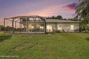 345 Lake View Ln, Grant-Valkaria, FL 32909 - Photo 46