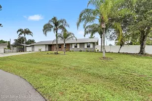 192 Hurtig Ave NW, Palm Bay, FL 32907 - Photo 1