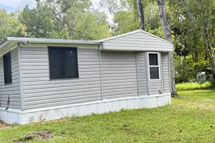 24040 Bass Rd, Astor, FL 32102 - Photo 14