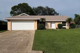 1664 NW Jacinto Ave NW, Palm Bay, FL 32907 - Photo 1